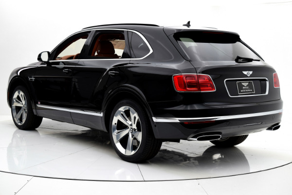 Used 2017 Bentley Bentayga W12 for sale Sold at F.C. Kerbeck Lamborghini Palmyra N.J. in Palmyra NJ 08065 4