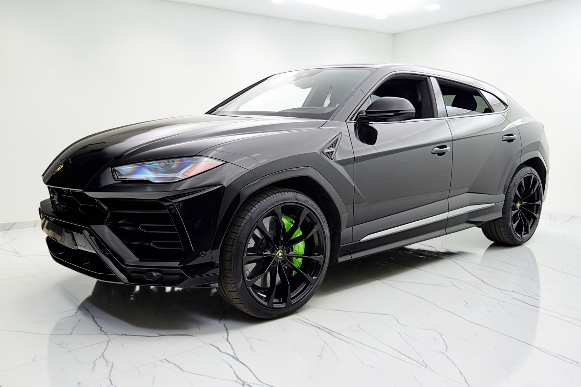 Used 2019 Lamborghini Urus / SELEZIONE PRE-OWNED CERTIFIED for sale $149,000 at F.C. Kerbeck Lamborghini Palmyra N.J. in Palmyra NJ 08065 2