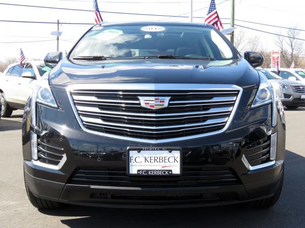 Used 2018 Cadillac XT5 Luxury AWD for sale Sold at F.C. Kerbeck Lamborghini Palmyra N.J. in Palmyra NJ 08065 3