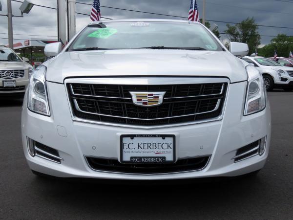 Used 2016 Cadillac XTS Luxury Collection for sale Sold at F.C. Kerbeck Lamborghini Palmyra N.J. in Palmyra NJ 08065 3