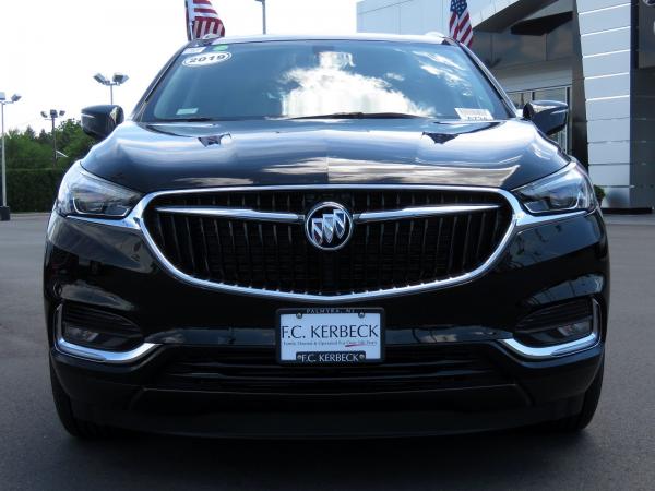 New 2019 Buick Enclave Essence for sale Sold at F.C. Kerbeck Lamborghini Palmyra N.J. in Palmyra NJ 08065 3