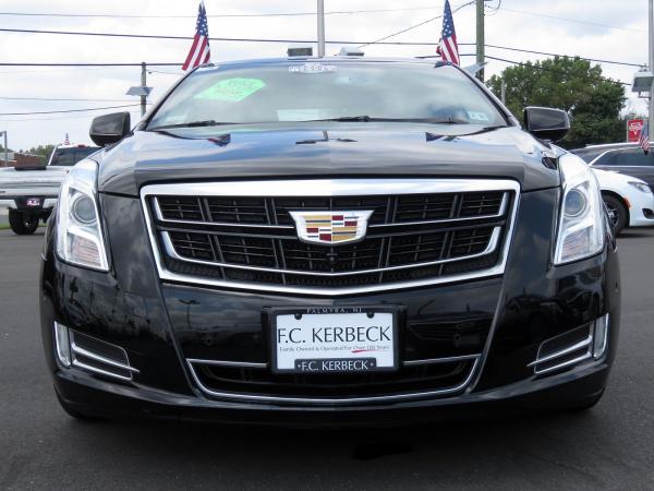 Used 2016 Cadillac XTS Luxury Collection for sale Sold at F.C. Kerbeck Lamborghini Palmyra N.J. in Palmyra NJ 08065 3