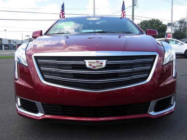 Used 2018 Cadillac XTS Luxury for sale Sold at F.C. Kerbeck Lamborghini Palmyra N.J. in Palmyra NJ 08065 3