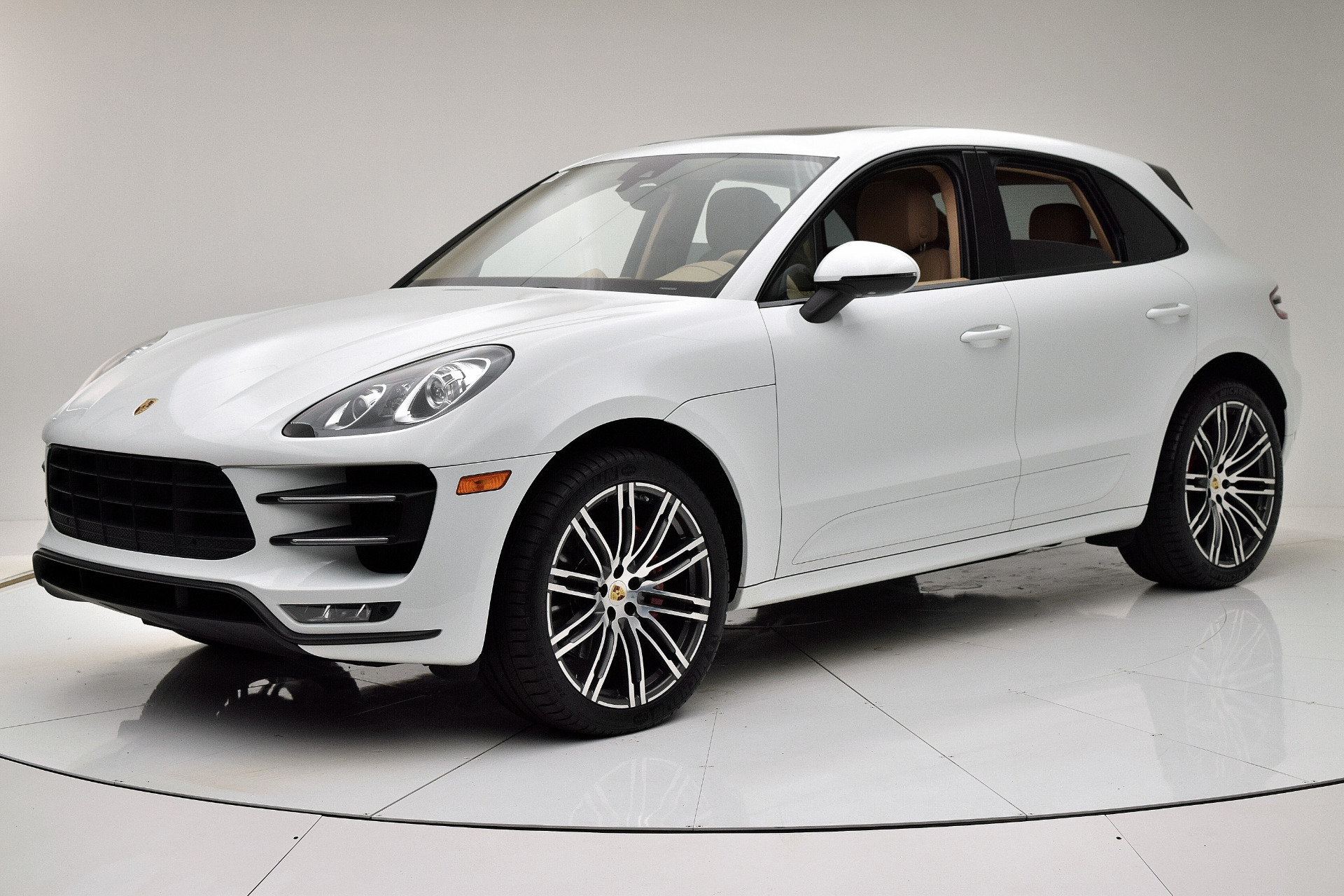 Used 2015 Porsche Macan Turbo for sale Sold at F.C. Kerbeck Lamborghini Palmyra N.J. in Palmyra NJ 08065 2