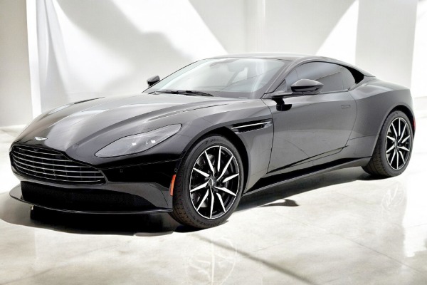Used 2018 Aston Martin DB11 V8 Coupe for sale $109,000 at F.C. Kerbeck Lamborghini Palmyra N.J. in Palmyra NJ 08065 2