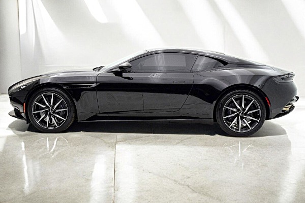 Used 2018 Aston Martin DB11 V8 Coupe for sale $109,000 at F.C. Kerbeck Lamborghini Palmyra N.J. in Palmyra NJ 08065 3