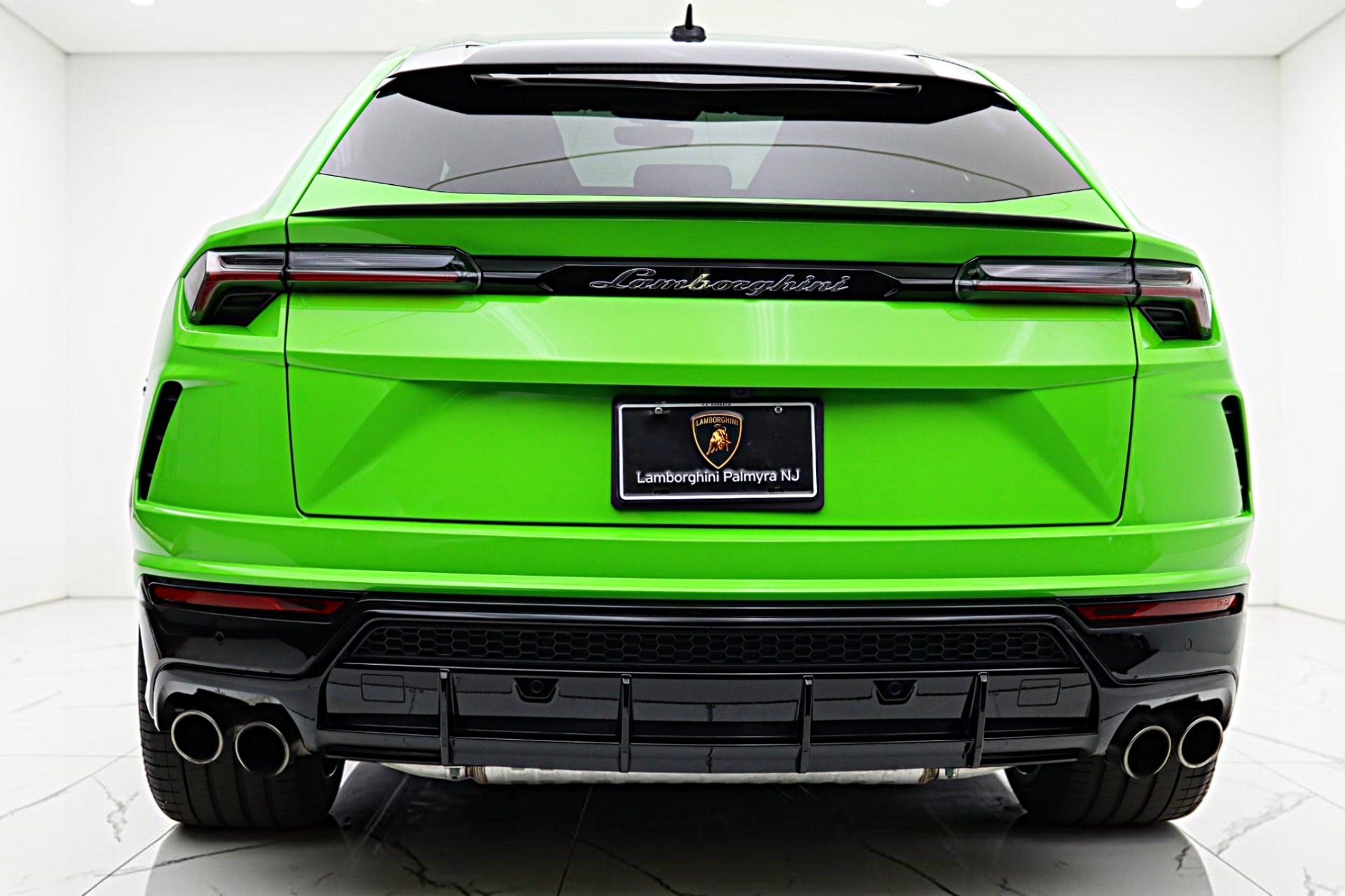 2021 Lamborghini Urus Pearl Capsule - Photo 10