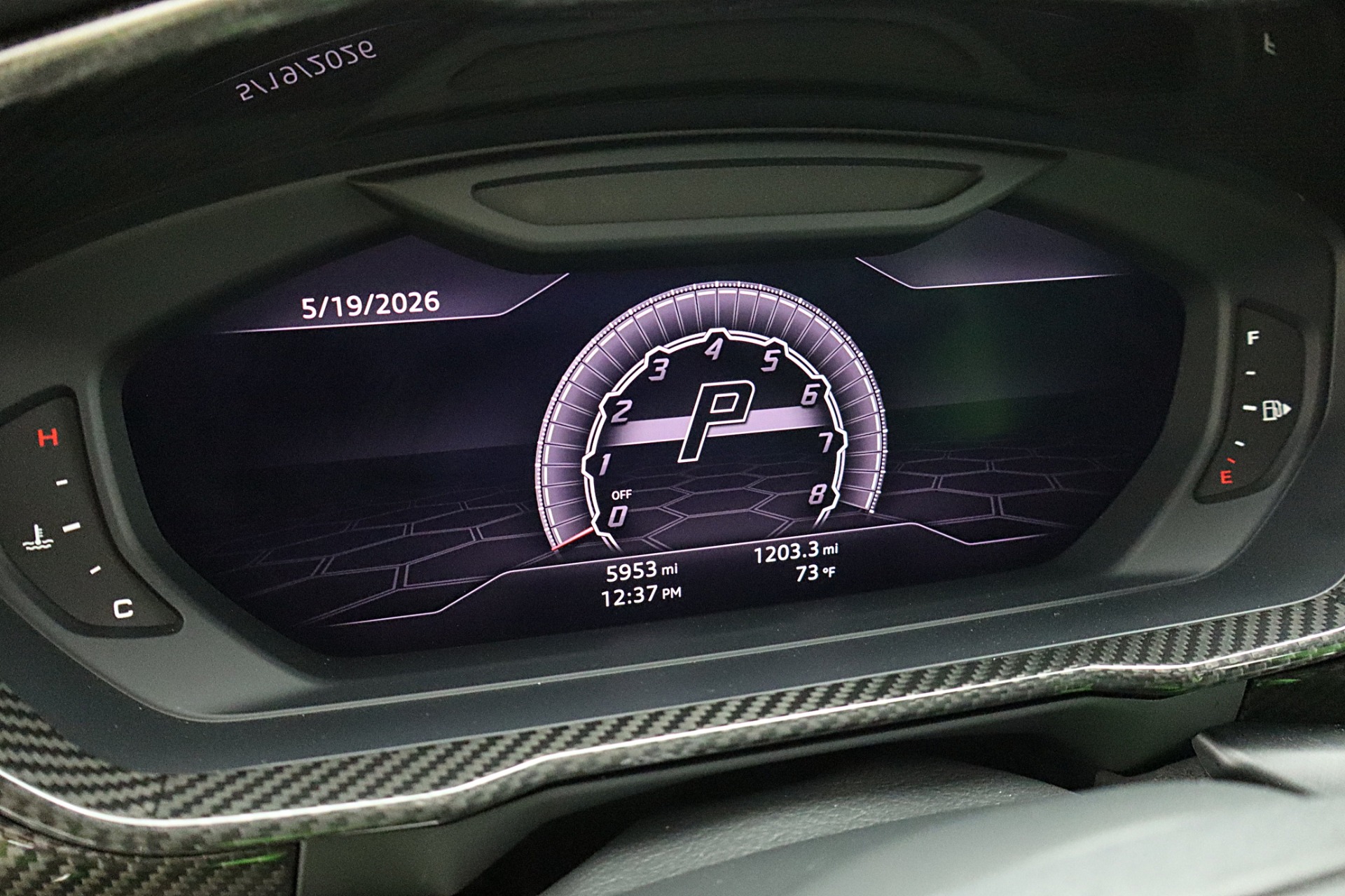 2021 Lamborghini Urus Pearl Capsule - Photo 25