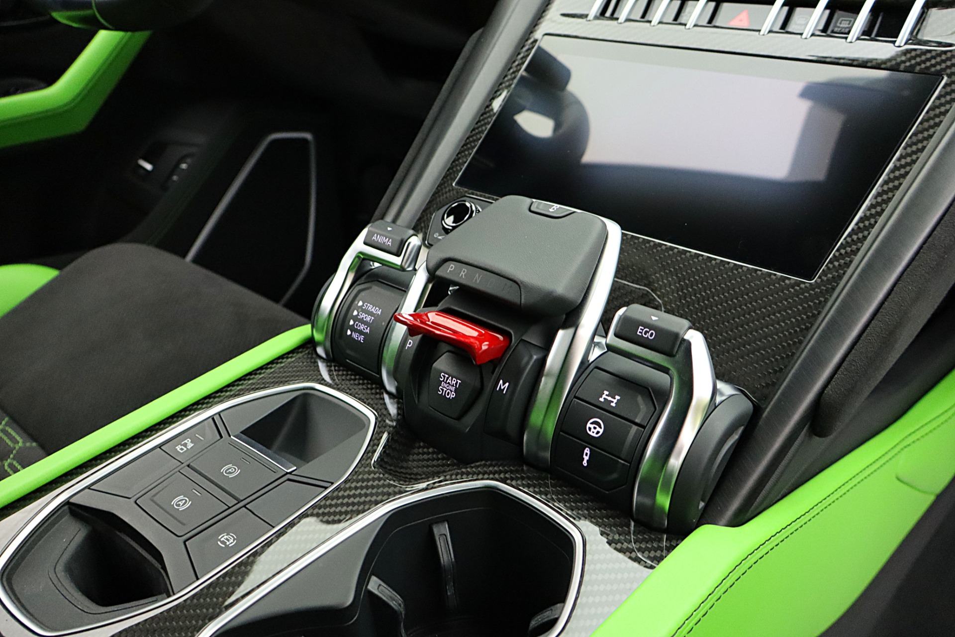 2021 Lamborghini Urus Pearl Capsule - Photo 30