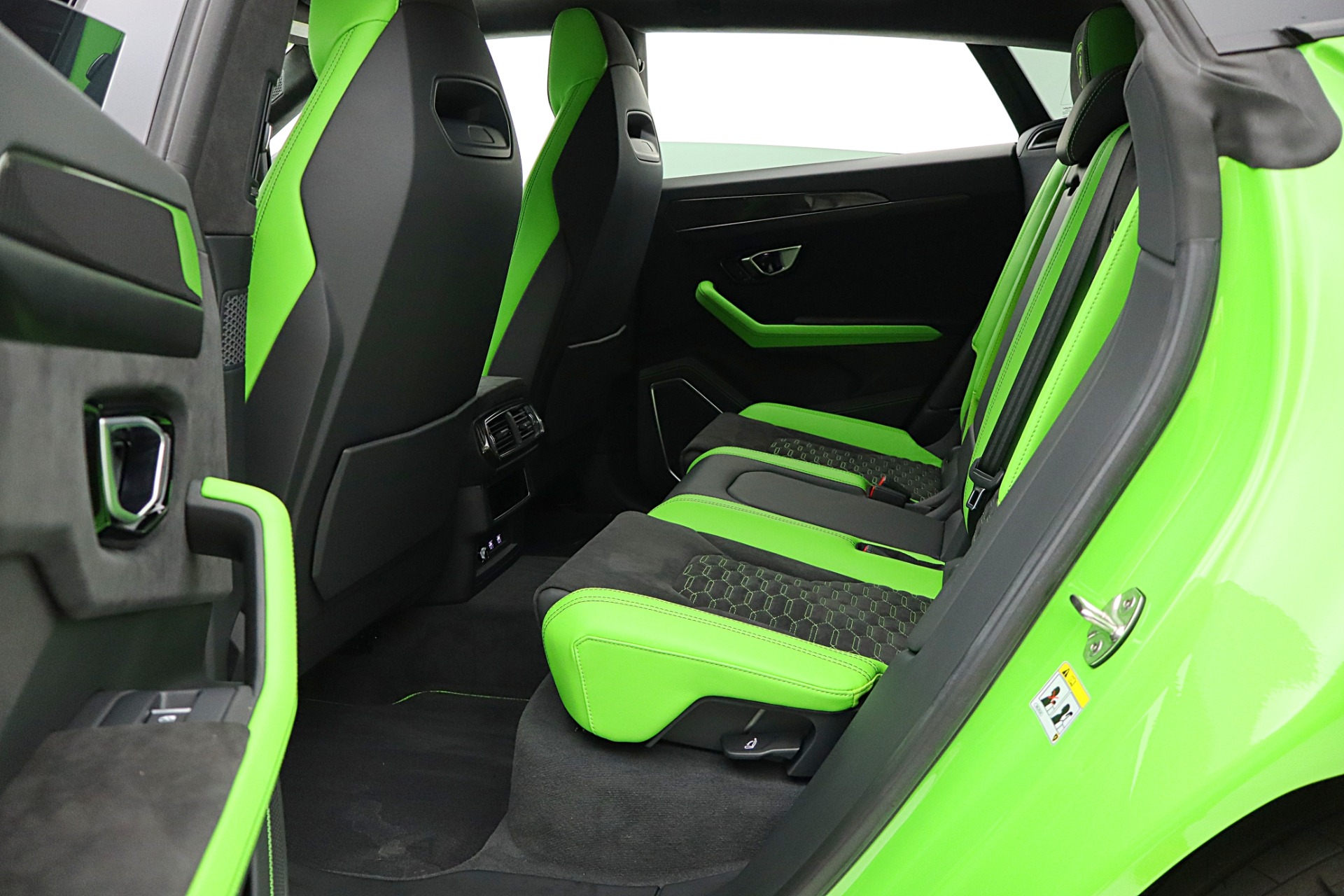 2021 Lamborghini Urus Pearl Capsule - Photo 42