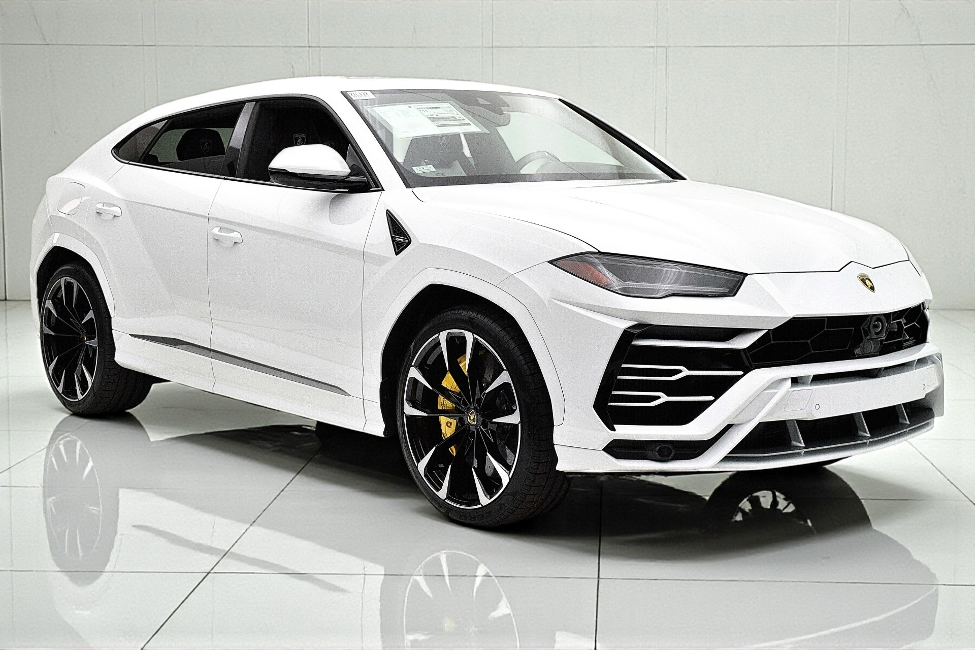 2021 Lamborghini Urus - Photo 9