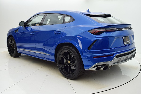 Used 2020 Lamborghini Urus BASE for sale Sold at F.C. Kerbeck Lamborghini Palmyra N.J. in Palmyra NJ 08065 4