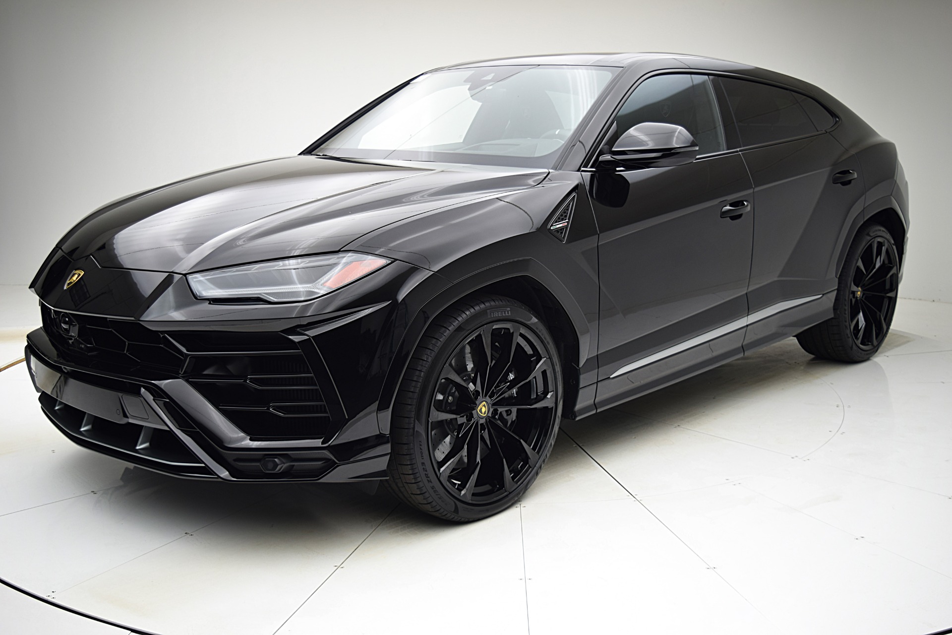 New 2021 Lamborghini Urus for sale Sold at F.C. Kerbeck Lamborghini Palmyra N.J. in Palmyra NJ 08065 2