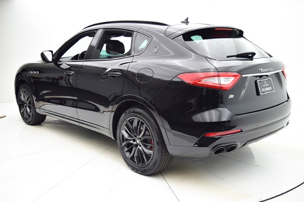 Used 2018 Maserati Levante for sale Sold at F.C. Kerbeck Lamborghini Palmyra N.J. in Palmyra NJ 08065 4