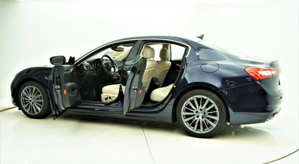 Used 2018 Maserati Ghibli S for sale $36,990 at F.C. Kerbeck Lamborghini Palmyra N.J. in Palmyra NJ 08065 4