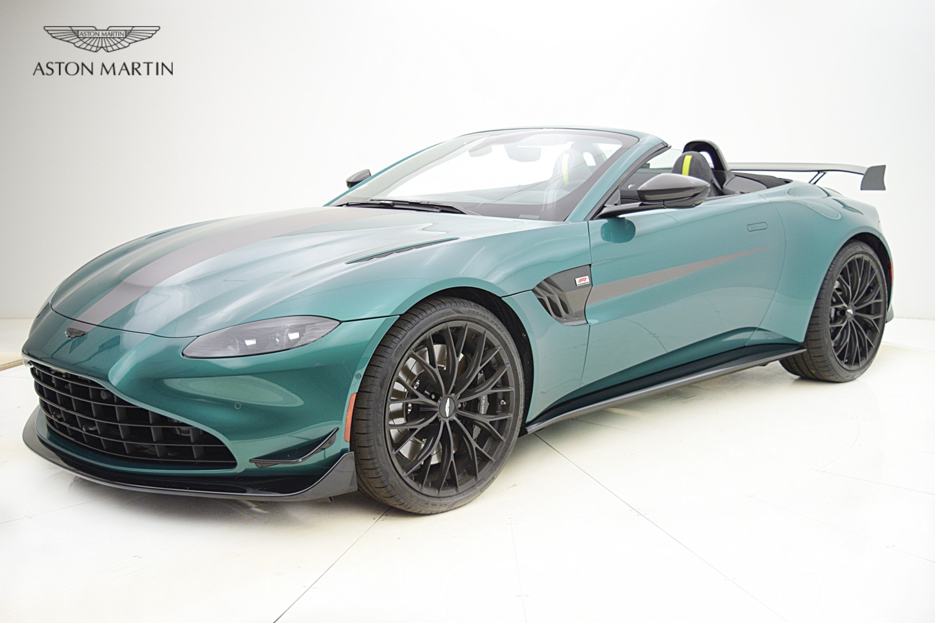 Used 2022 Aston Martin Vantage F1 Edition for sale Sold at F.C. Kerbeck Lamborghini Palmyra N.J. in Palmyra NJ 08065 2