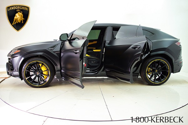 Used 2022 Lamborghini Urus / LEASE OPTIONS AVAILABLE for sale Sold at F.C. Kerbeck Lamborghini Palmyra N.J. in Palmyra NJ 08065 4