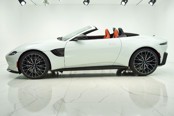 Used 2023 Aston Martin Vantage Roadster for sale $154,000 at F.C. Kerbeck Lamborghini Palmyra N.J. in Palmyra NJ 08065 3