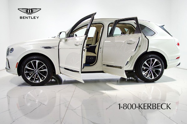 Used 2023 Bentley Bentayga V8/LEASE OPTIONS AVAILABLE for sale $159,000 at F.C. Kerbeck Lamborghini Palmyra N.J. in Palmyra NJ 08065 4