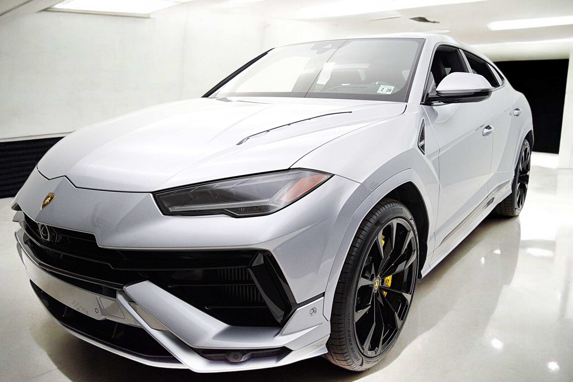 2023 Lamborghini Urus S - Photo 15
