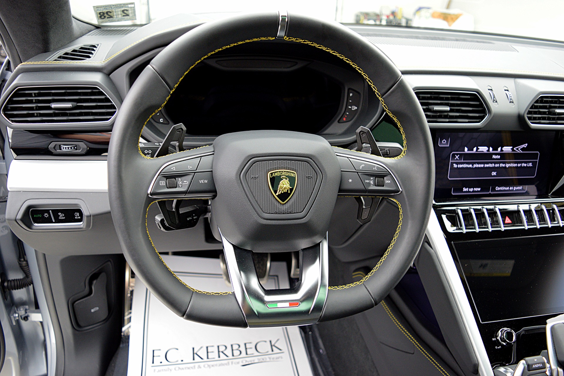 2023 Lamborghini Urus S - Photo 20