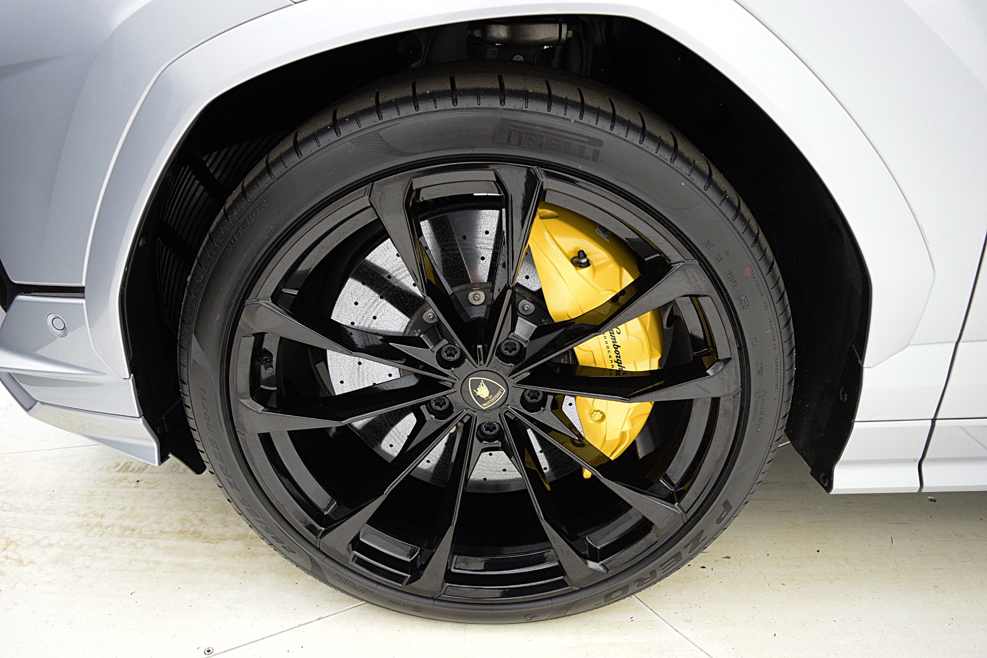 2023 Lamborghini Urus S - Photo 43