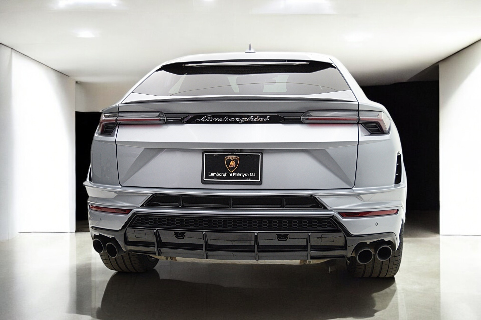 2023 Lamborghini Urus S - Photo 7