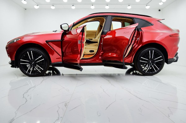 Used 2023 Aston Martin DBX 707 for sale $145,000 at F.C. Kerbeck Lamborghini Palmyra N.J. in Palmyra NJ 08065 4