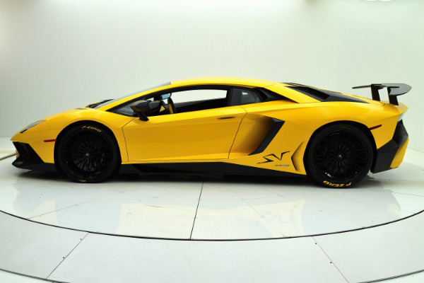 Used 2016 Lamborghini Aventador LP 750-4 Superveloce Coupe for sale Sold at F.C. Kerbeck Lamborghini Palmyra N.J. in Palmyra NJ 08065 3