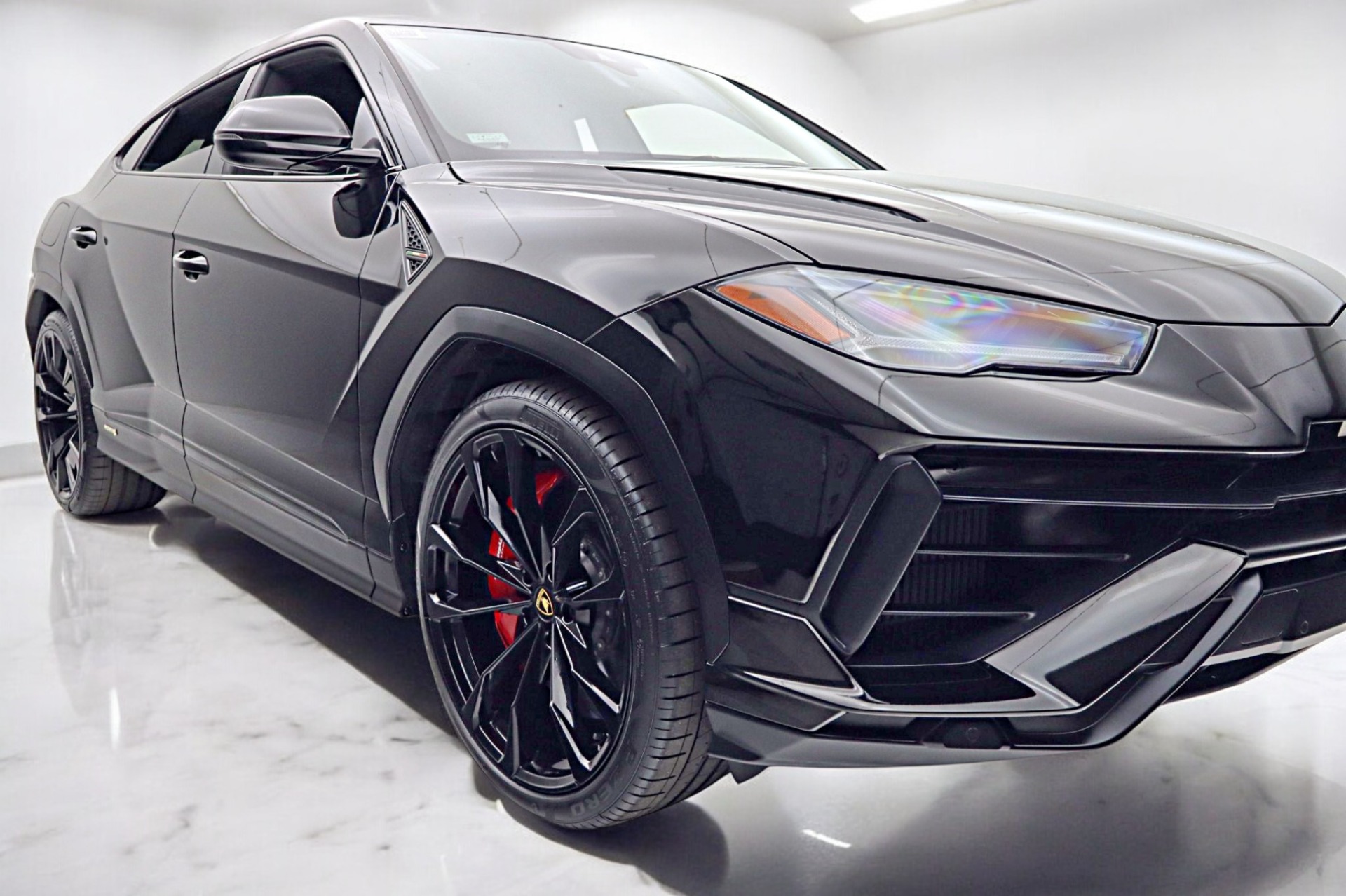 2024 Lamborghini Urus S - Photo 18