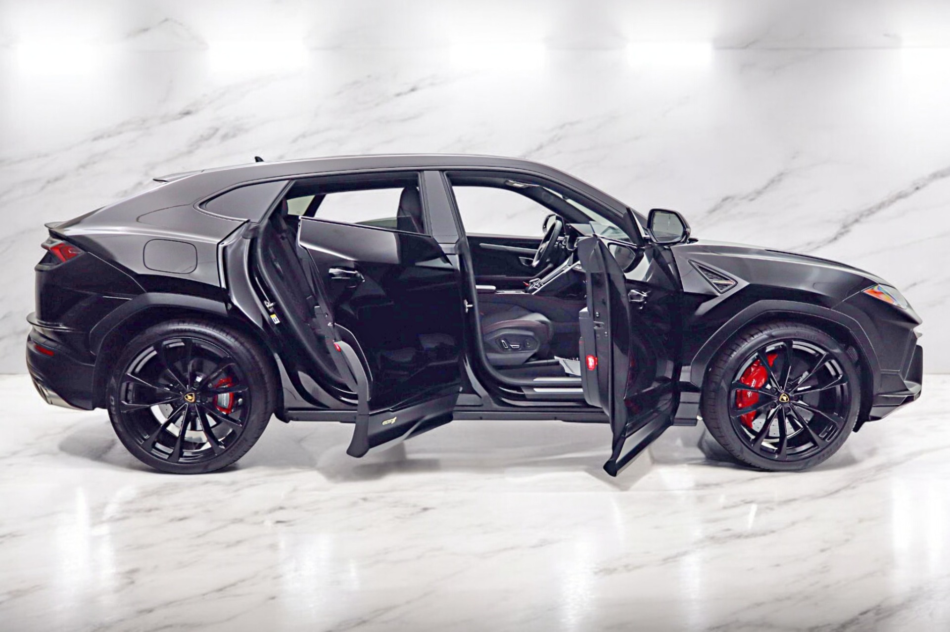 2024 Lamborghini Urus S - Photo 20