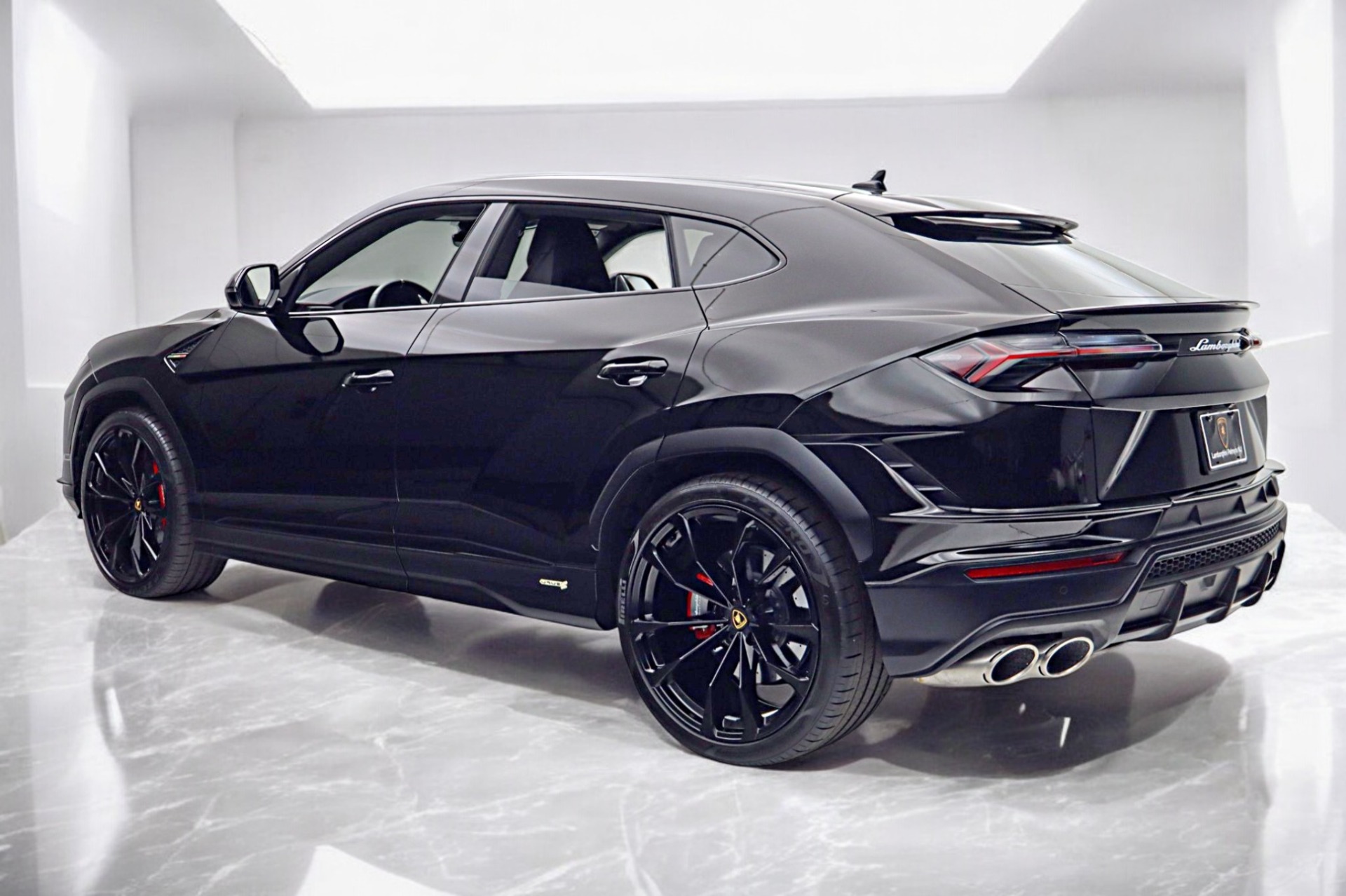 2024 Lamborghini Urus S - Photo 8