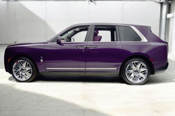 Used 2025 Rolls-Royce  Cullinan/LEASE OPTIONS AVAILABLE for sale $399,000 at F.C. Kerbeck Lamborghini Palmyra N.J. in Palmyra NJ 08065 3
