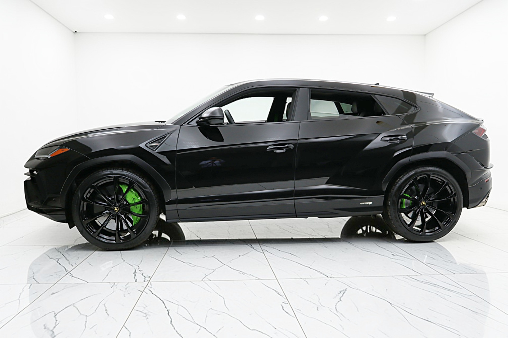 2024 Lamborghini Urus S - Photo 2