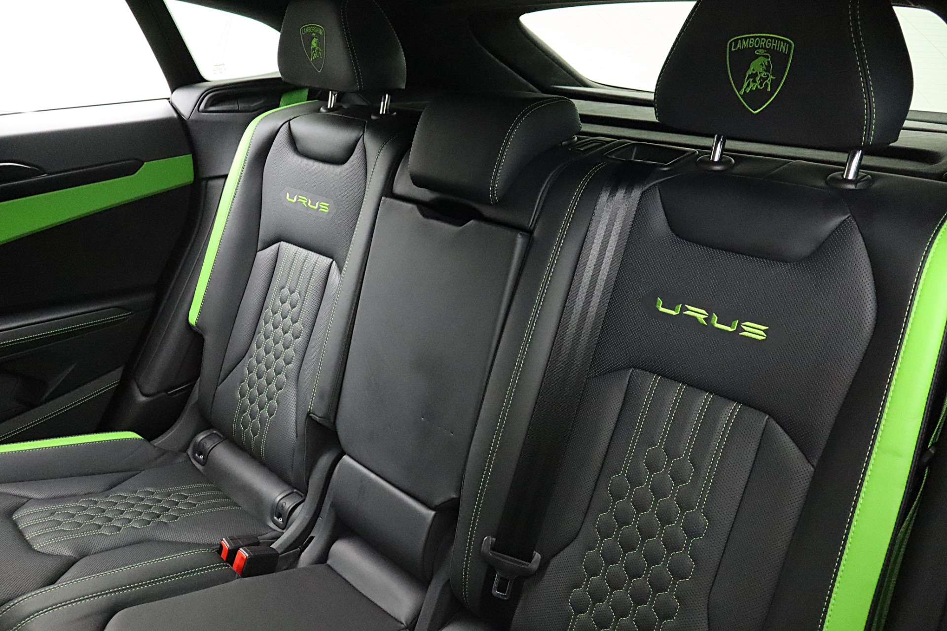 2024 Lamborghini Urus S - Photo 38