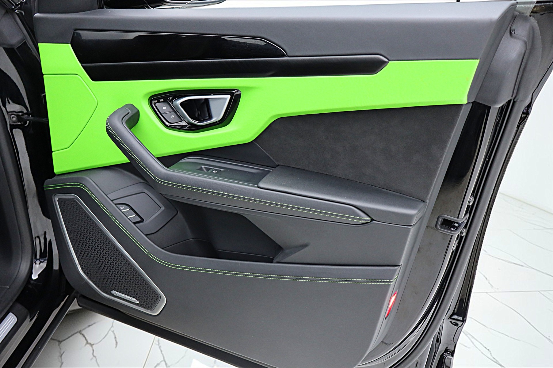 2024 Lamborghini Urus S - Photo 56