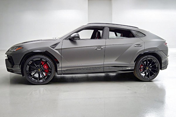 Used 2023 Lamborghini Urus S/LEASE OPTIONS AVAILABLE for sale Sold at F.C. Kerbeck Lamborghini Palmyra N.J. in Palmyra NJ 08065 3