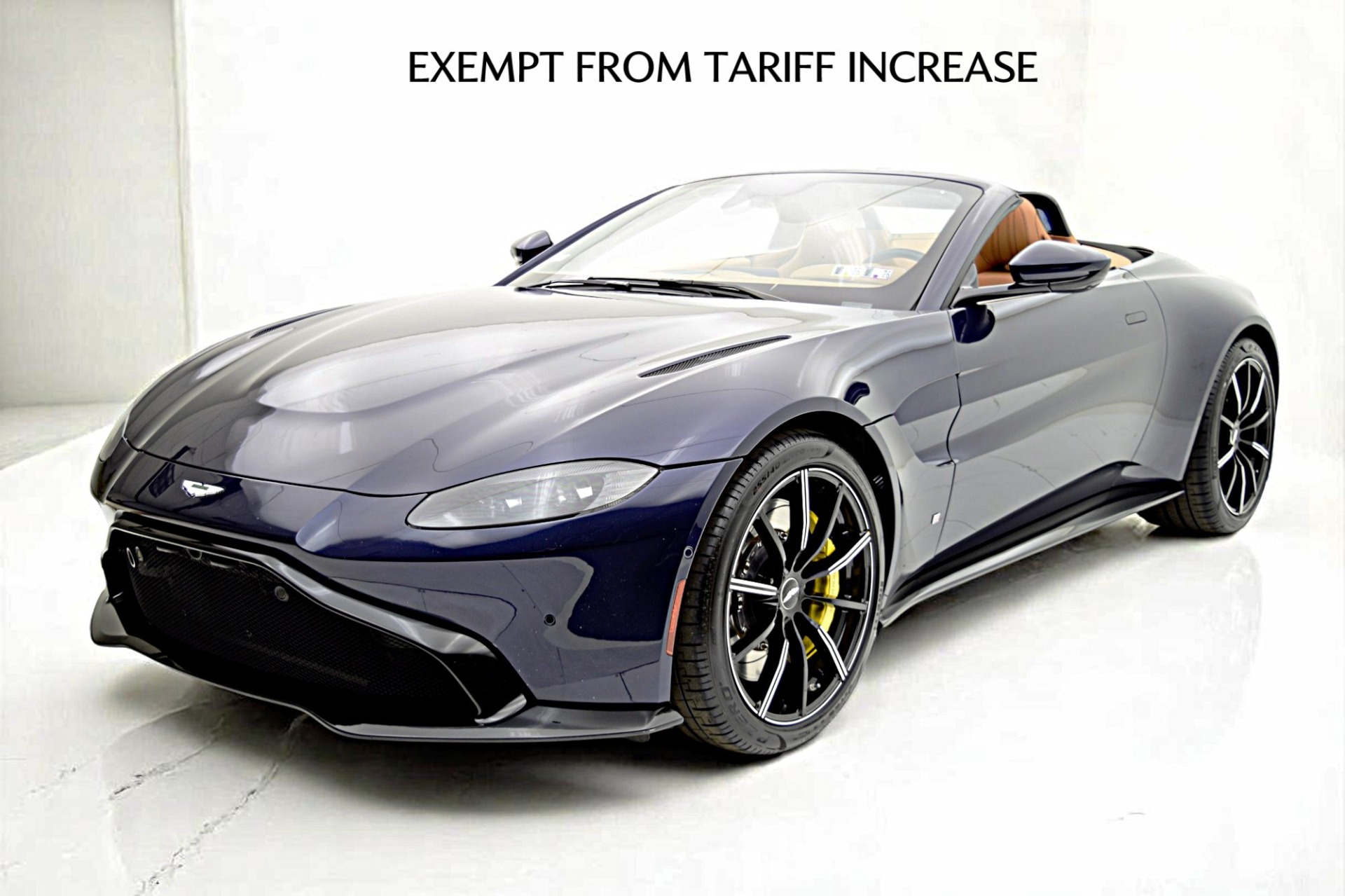 Used 2021 Aston Martin Vantage Roadster for sale Sold at F.C. Kerbeck Lamborghini Palmyra N.J. in Palmyra NJ 08065 2