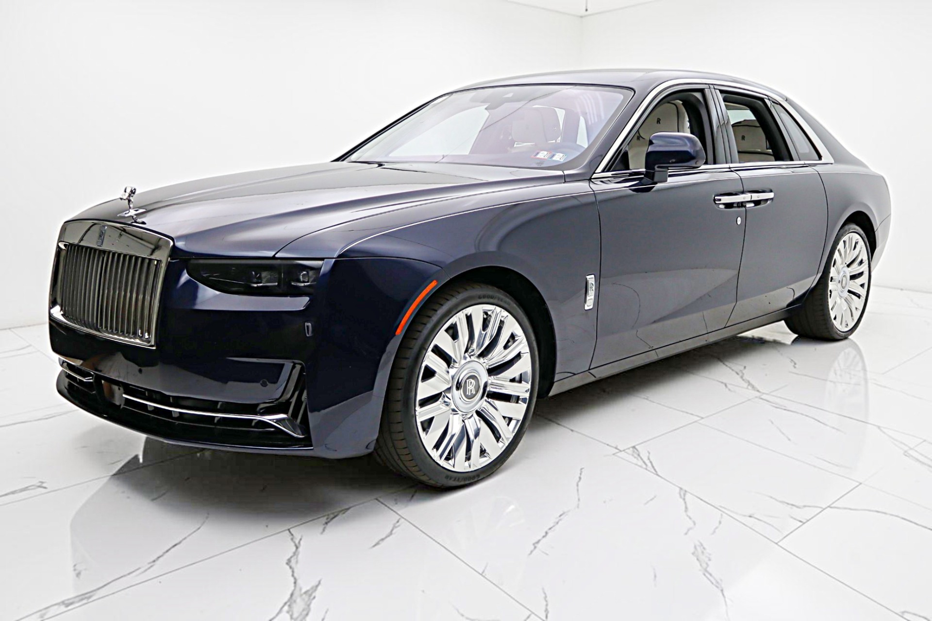 Used 2025 Rolls-Royce Ghost /LEASE OPTIONS AVAILABLE for sale $349,000 at F.C. Kerbeck Lamborghini Palmyra N.J. in Palmyra NJ 08065 2