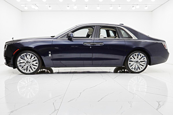 Used 2025 Rolls-Royce Ghost /LEASE OPTIONS AVAILABLE for sale $349,000 at F.C. Kerbeck Lamborghini Palmyra N.J. in Palmyra NJ 08065 3