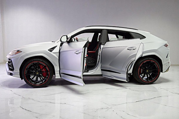 Used 2021 Lamborghini Urus /LEASE OPTIONS AVAILABLE for sale Sold at F.C. Kerbeck Lamborghini Palmyra N.J. in Palmyra NJ 08065 4