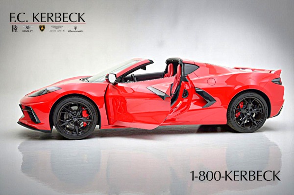 Used 2020 Chevrolet Corvette Stingray Coupe 1LT for sale $69,000 at F.C. Kerbeck Lamborghini Palmyra N.J. in Palmyra NJ 08065 3