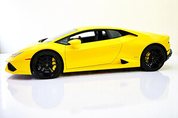 Used 2015 Lamborghini Huracan LP 610-4/SELEZIONE PRE-OWNED CERTIFIED for sale $235,000 at F.C. Kerbeck Lamborghini Palmyra N.J. in Palmyra NJ 08065 3