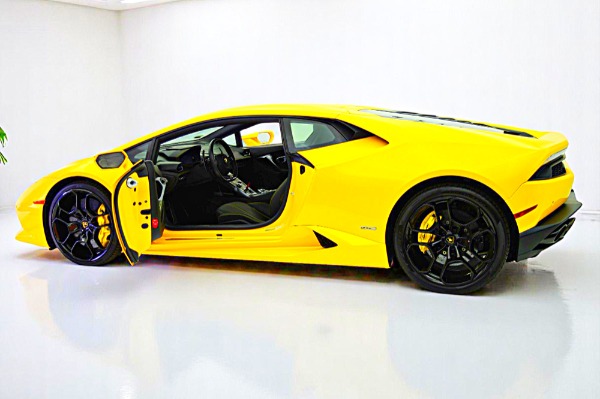 Used 2015 Lamborghini Huracan LP6104 for sale $225,000 at F.C. Kerbeck Lamborghini Palmyra N.J. in Palmyra NJ 08065 5