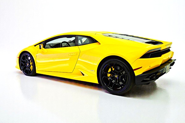 Used 2015 Lamborghini Huracan LP6104 for sale $225,000 at F.C. Kerbeck Lamborghini Palmyra N.J. in Palmyra NJ 08065 6