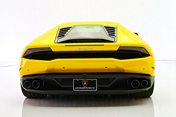 Used 2015 Lamborghini Huracan LP6104 for sale $225,000 at F.C. Kerbeck Lamborghini Palmyra N.J. in Palmyra NJ 08065 8