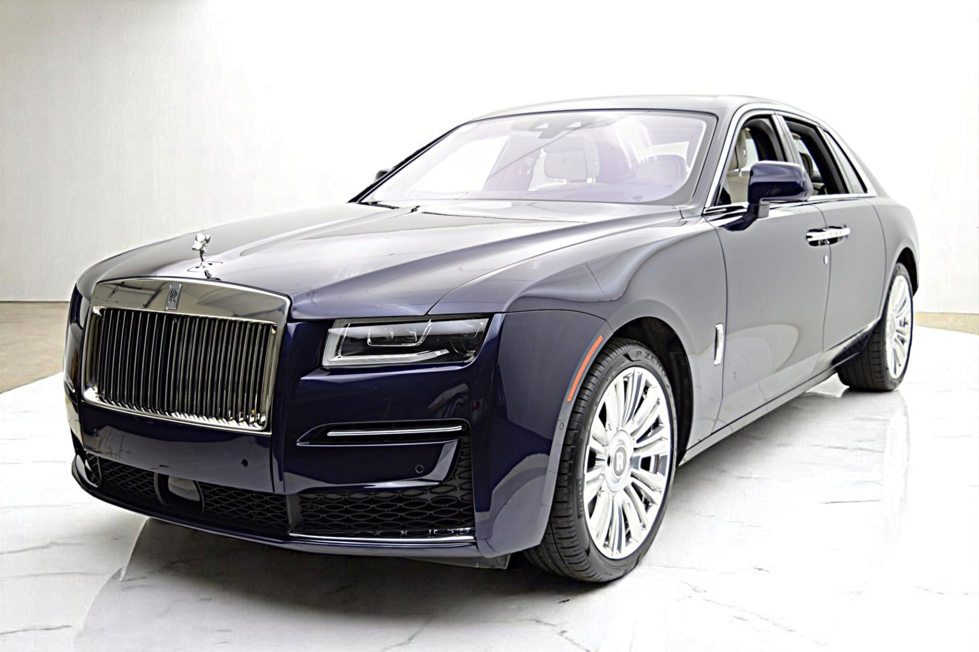 Used 2022 Rolls-Royce Ghost /LEASE OPTIONS AVAILABLE for sale $249,000 at F.C. Kerbeck Lamborghini Palmyra N.J. in Palmyra NJ 08065 2