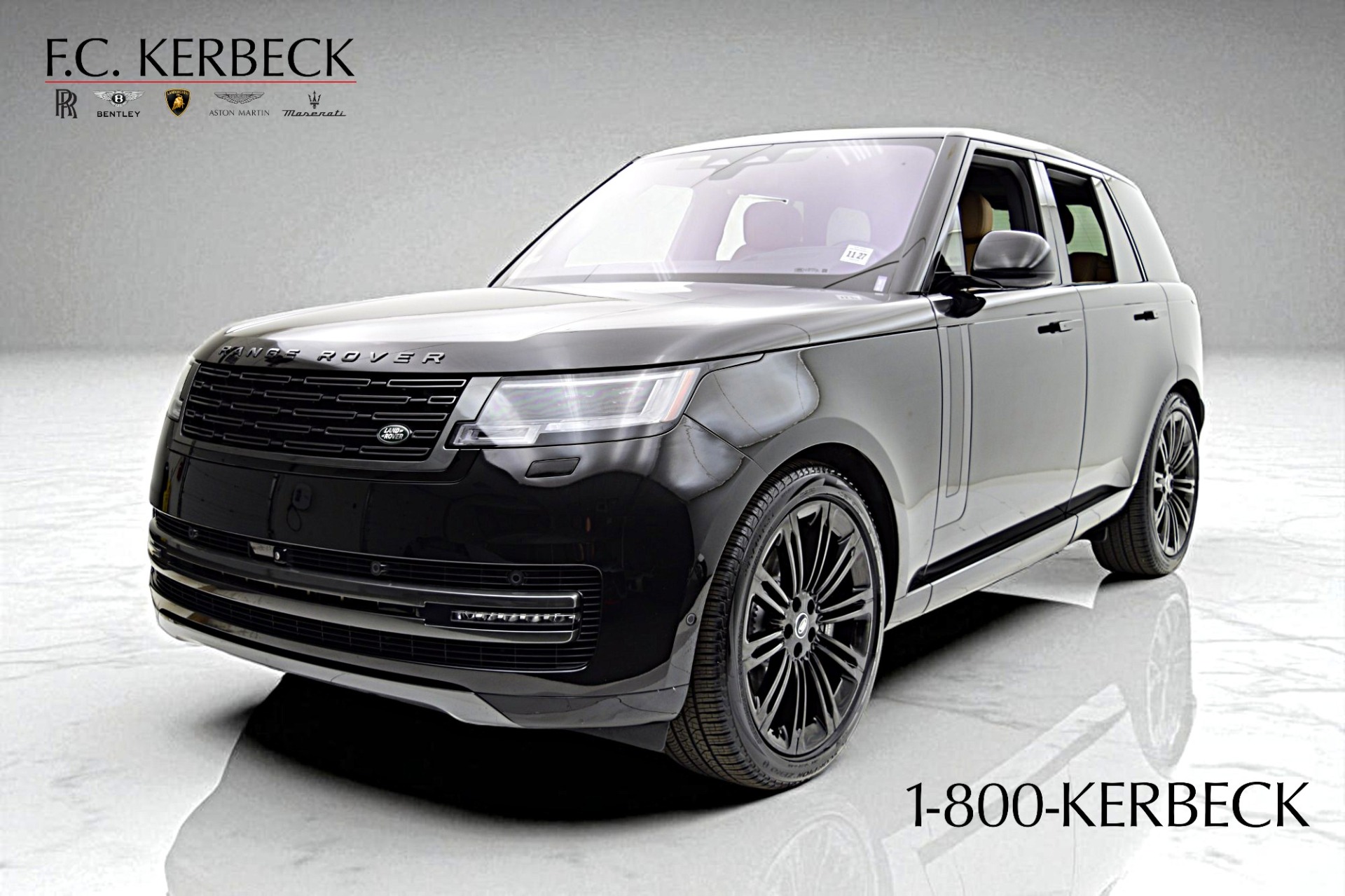 Used 2023 Land Rover Range Rover P530 SE SWB for sale $109,000 at F.C. Kerbeck Lamborghini Palmyra N.J. in Palmyra NJ 08065 2