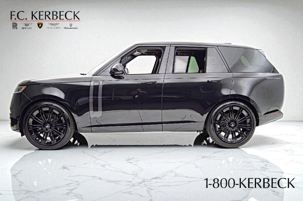 Used 2023 Land Rover Range Rover P530 SE SWB for sale $109,000 at F.C. Kerbeck Lamborghini Palmyra N.J. in Palmyra NJ 08065 3