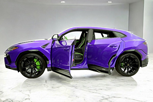 Used 2024 Lamborghini Urus S for sale $269,000 at F.C. Kerbeck Lamborghini Palmyra N.J. in Palmyra NJ 08065 4